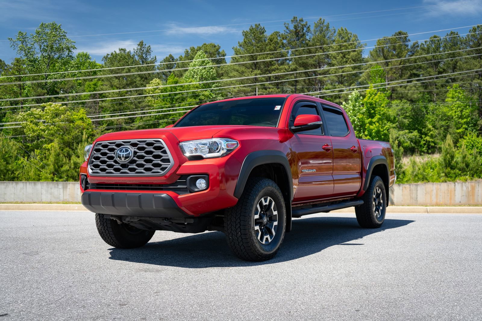 Used 2021 Toyota Tacoma TRD Off-Road AWD/4WD image 3