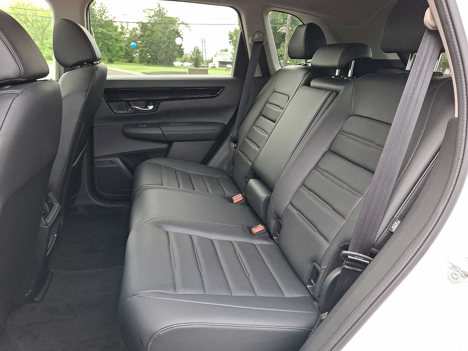Used 2024 Honda CR-V EX-L image 8