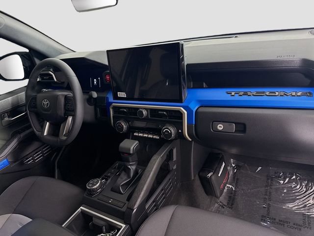 Certified 2025 Toyota Tacoma TRD Off-Road image 28