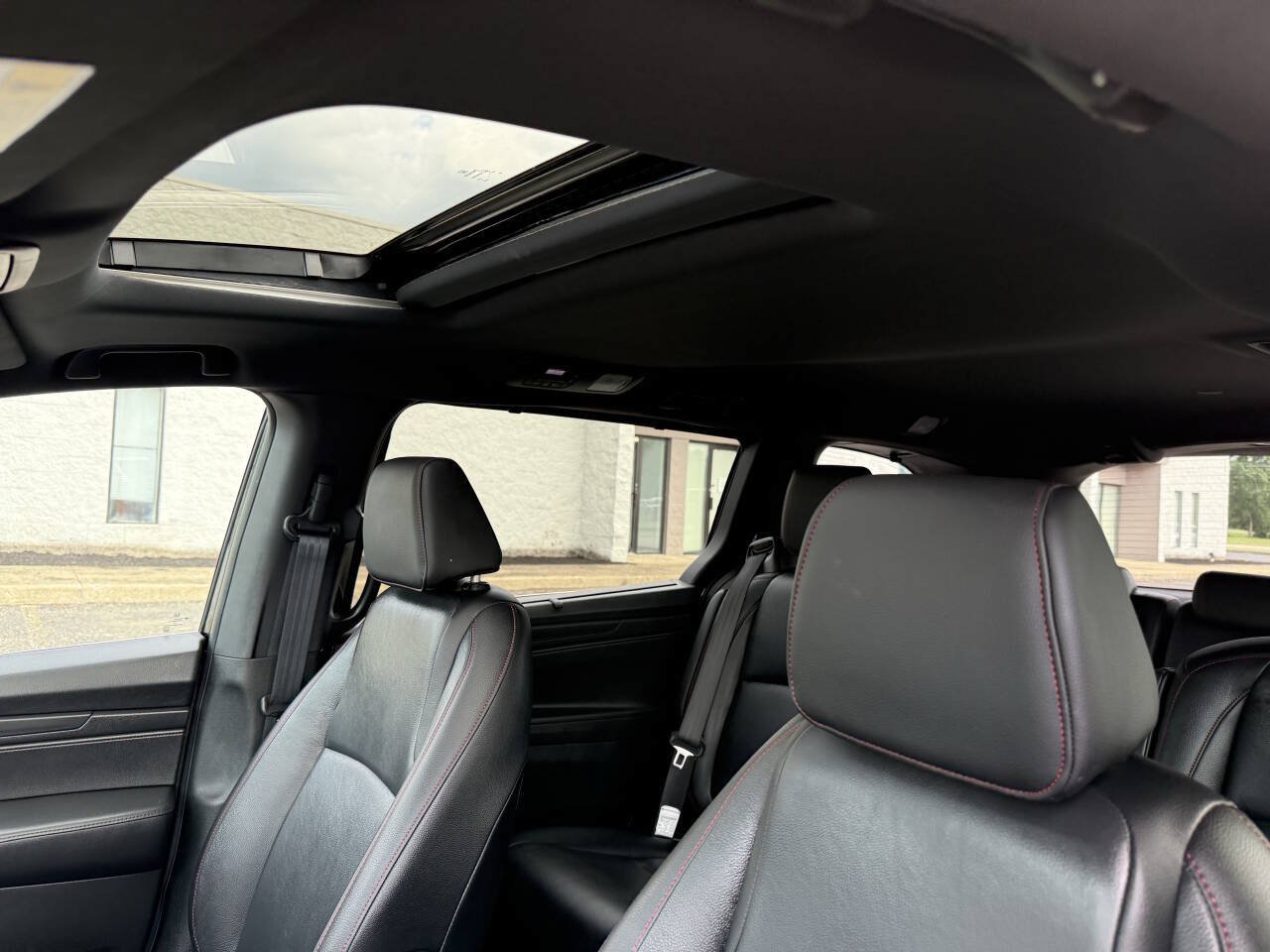 Used 2025 Honda Odyssey Sport-L image 19