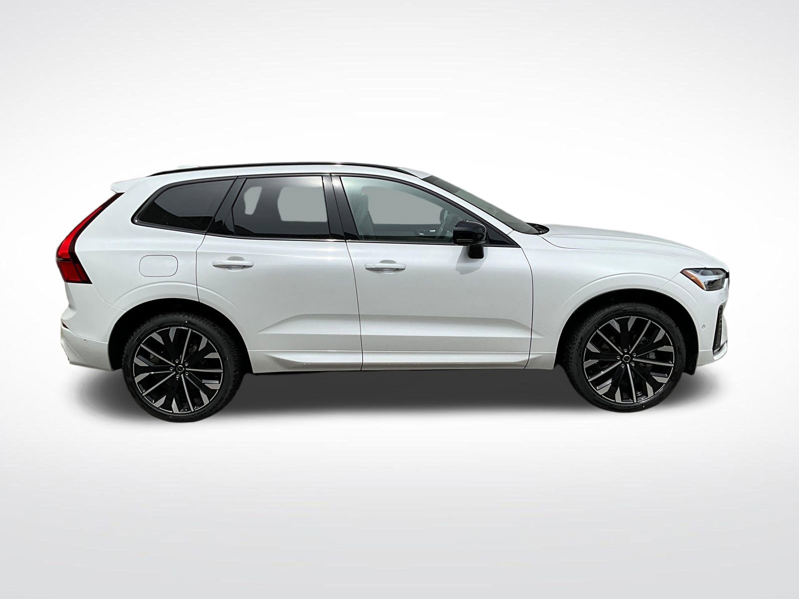 New 2026 Volvo XC60 B5 Ultra w/ Climate Package AWD/4WD image 6