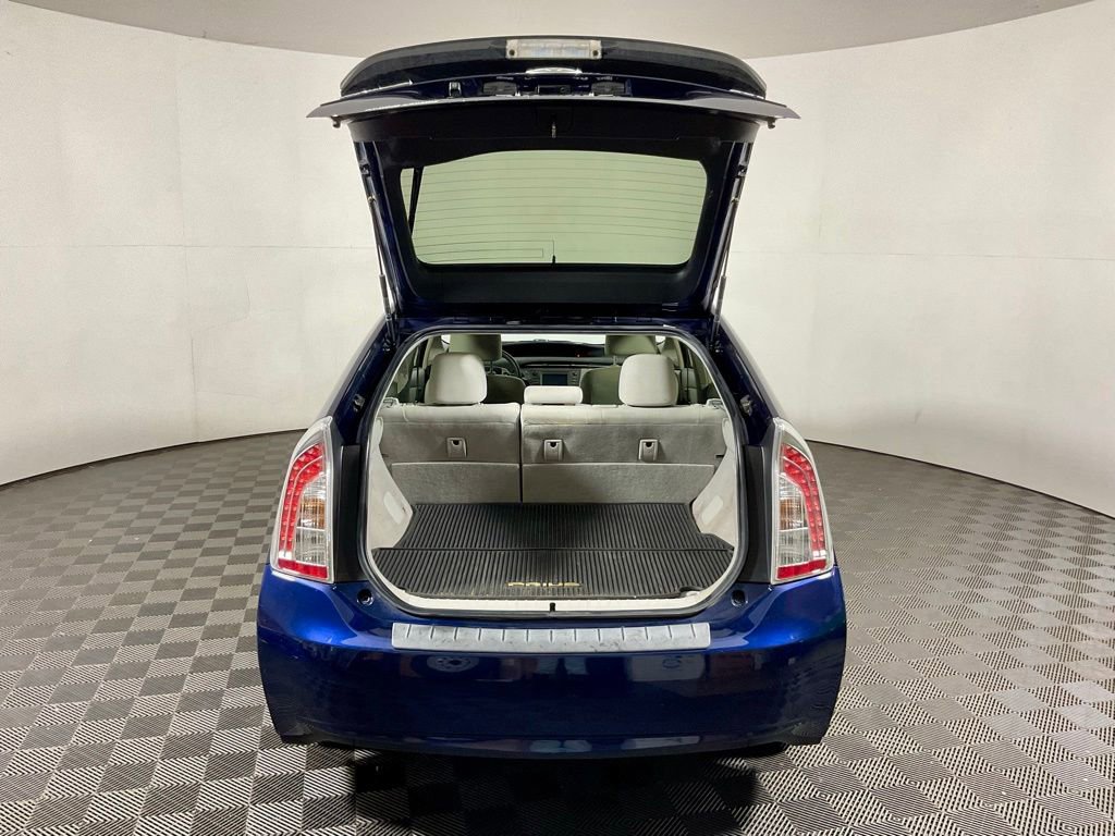 Used 2014 Toyota Prius Three FWD image 14
