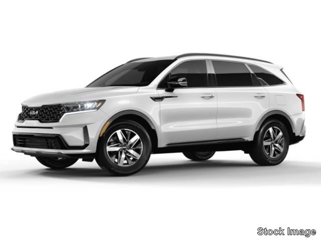 Used 2023 Kia Sorento S w/ Panoramic Sunroof Package