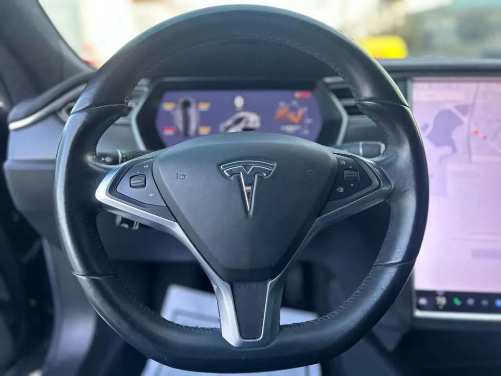 Used 2017 Tesla Model S 75 RWD image 15