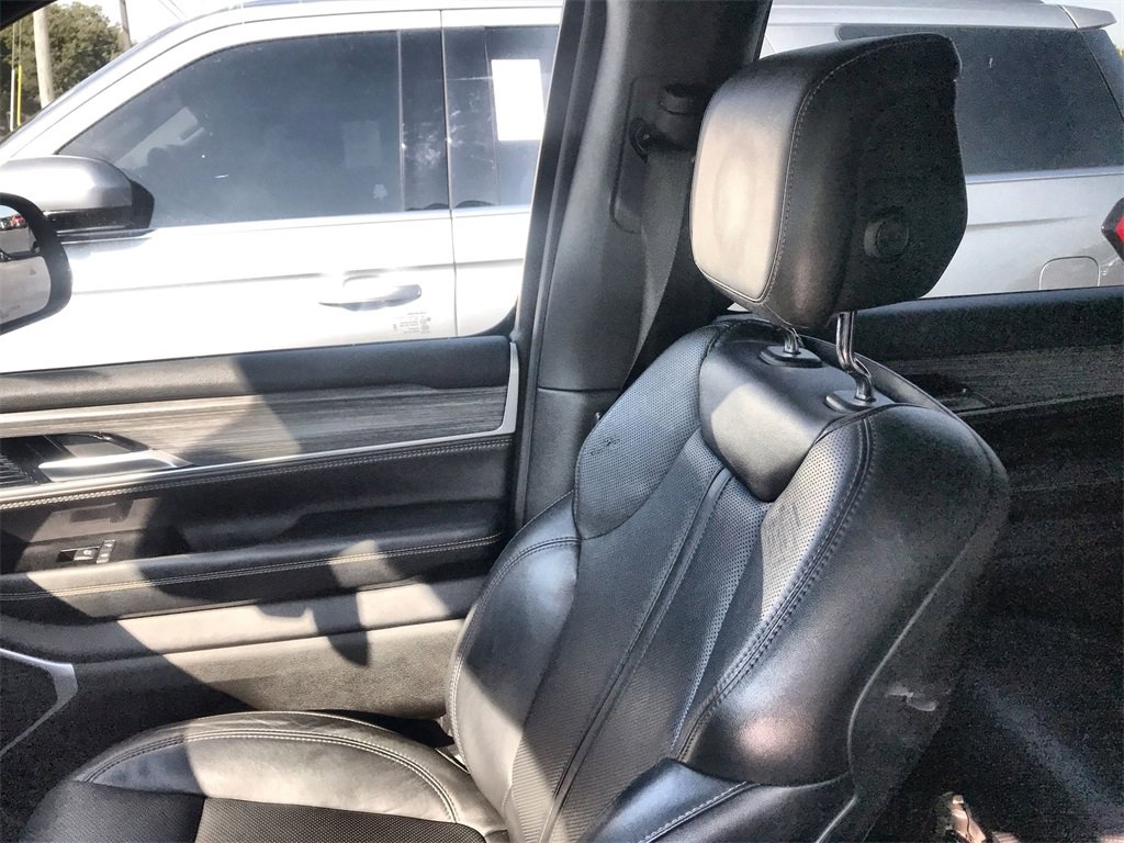 Used 2023 Jeep Wagoneer Series II image 24