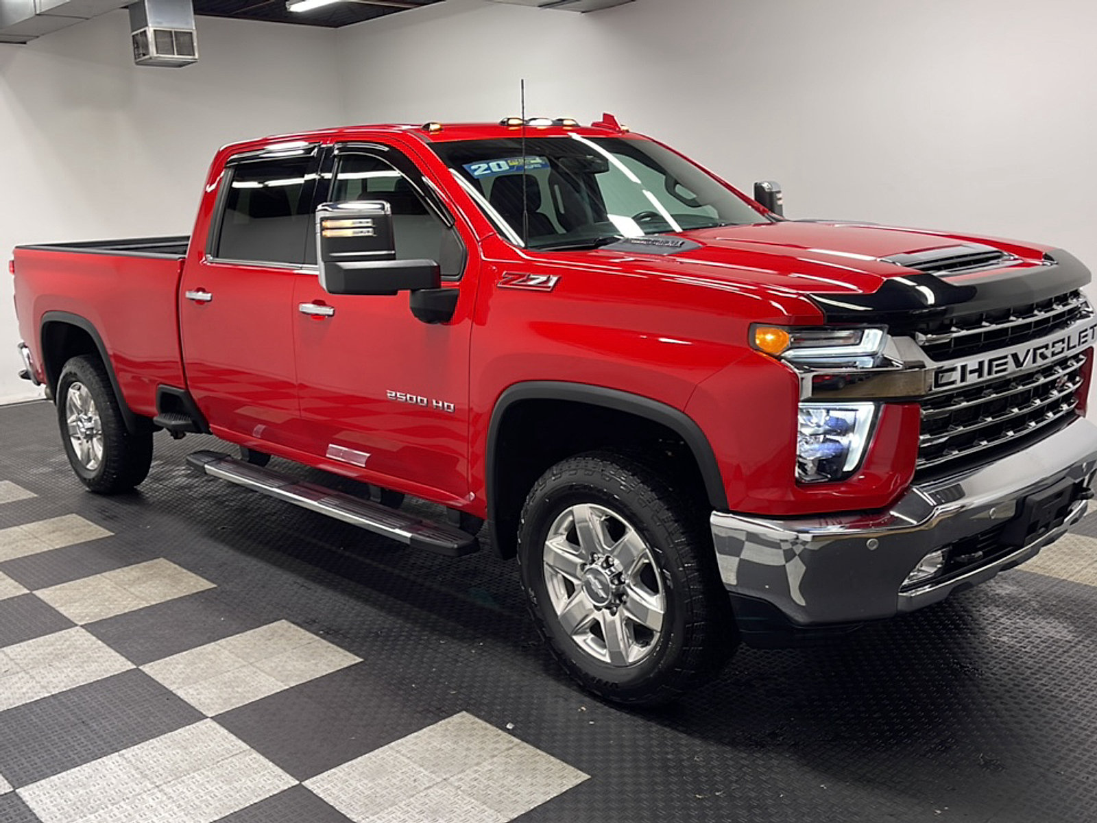 Used 2020 Chevrolet Silverado 2500 LTZ AWD/4WD image 23