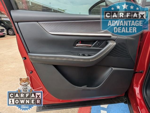 Used 2025 MAZDA CX-70 Plug-In Hybrid w/ Premium Pkg image 14