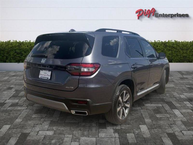 Used 2025 Honda Pilot Elite image 8