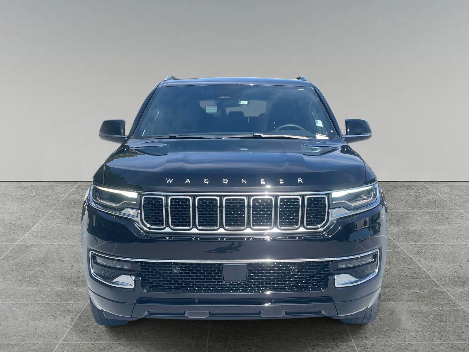 Used 2024 Jeep Wagoneer 4WD image 8