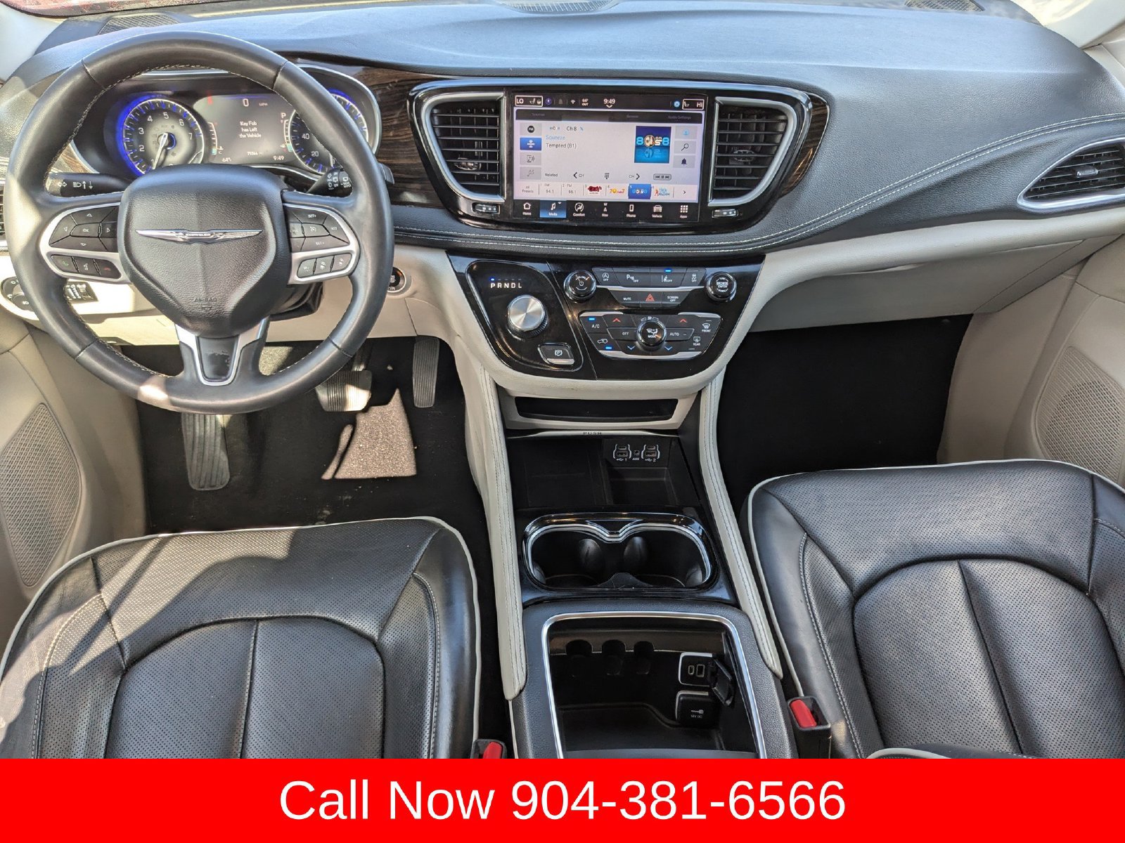 Used 2024 Chrysler Pacifica Limited FWD image 14
