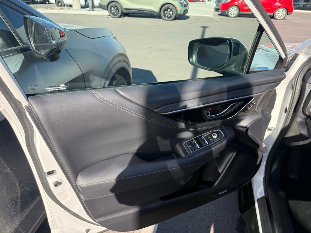 Used 2021 Subaru Outback Limited image 10