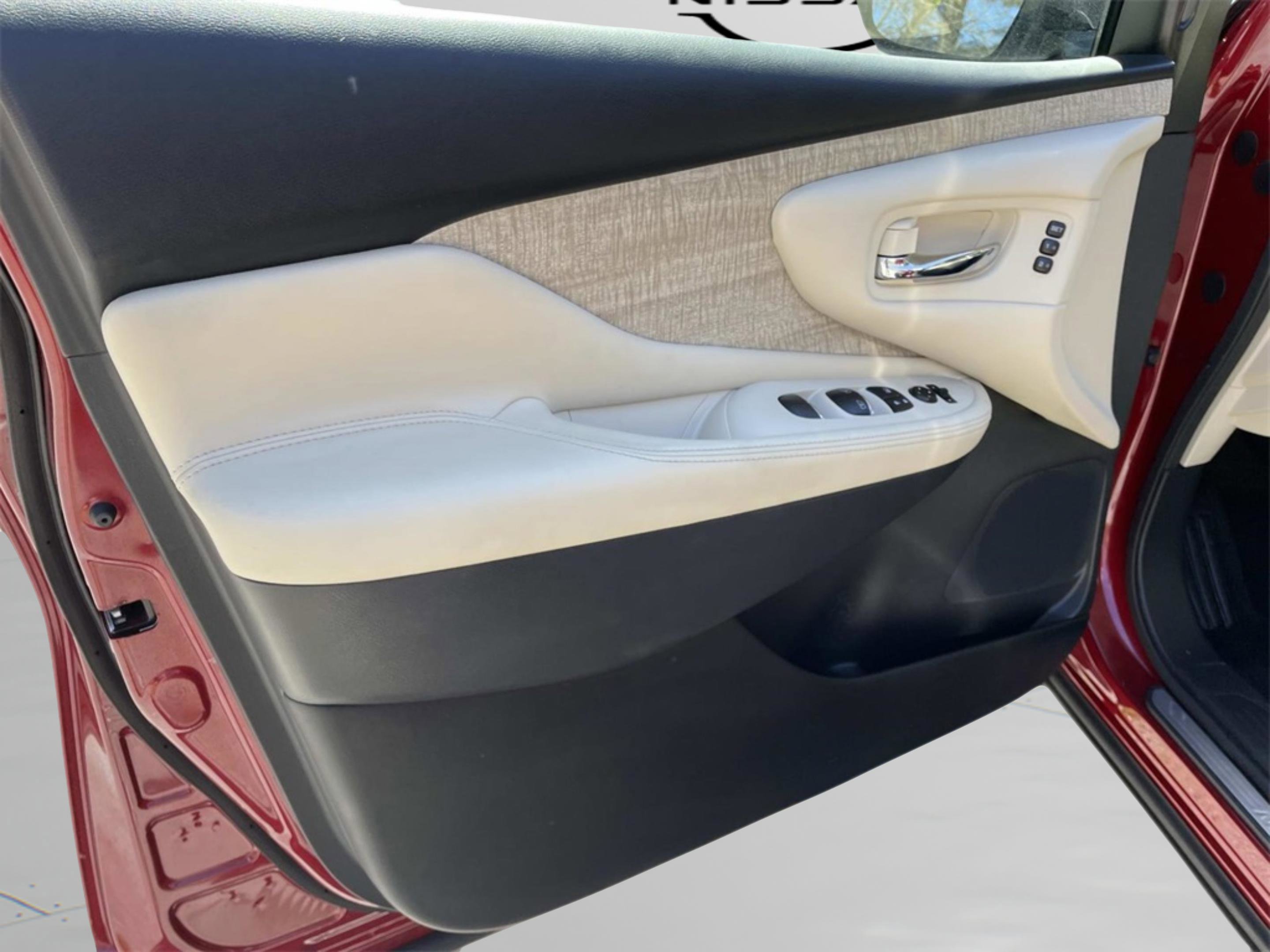 Used 2024 Nissan Murano SL image 20