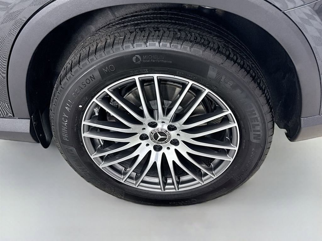 Used 2026 Mercedes-Benz GLC 300 4MATIC image 25