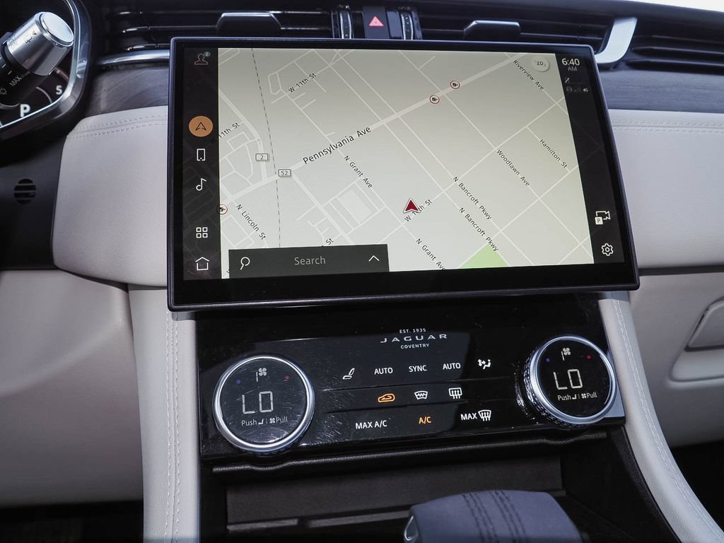 Used 2021 Jaguar F-PACE S AWD/4WD image 10