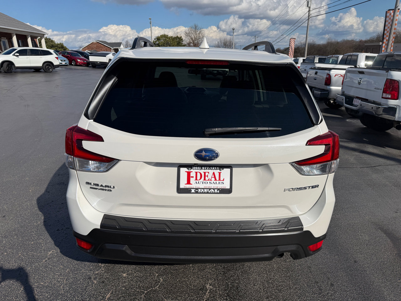 Used 2021 Subaru Forester Premium image 3