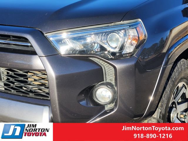Used 2020 Toyota 4Runner TRD Off-Road image 11