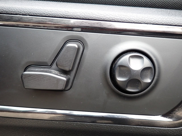 Used 2024 RAM 1500 Limited AWD/4WD image 21