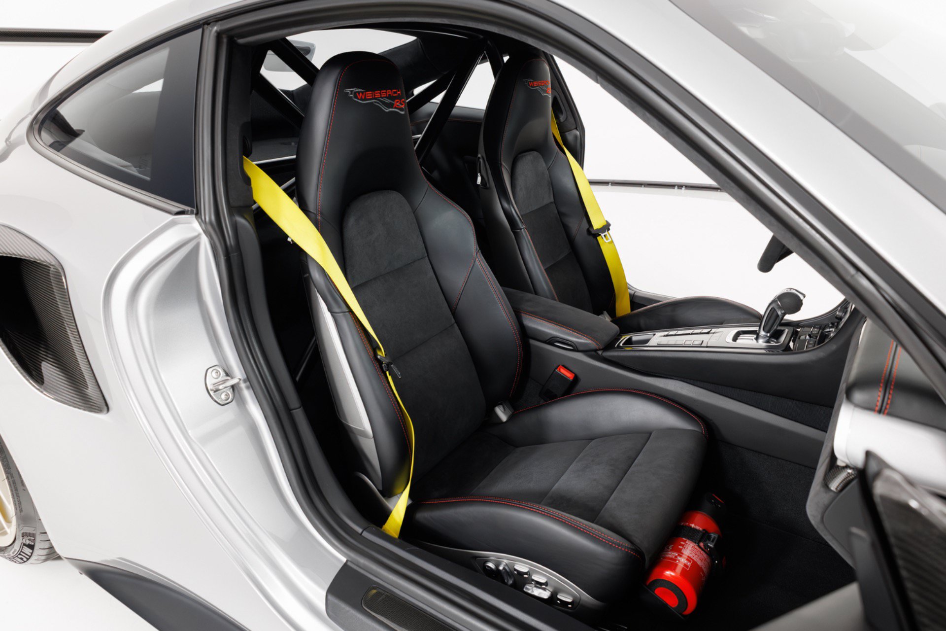Used 2018 Porsche 911 GT2 RS RWD image 36
