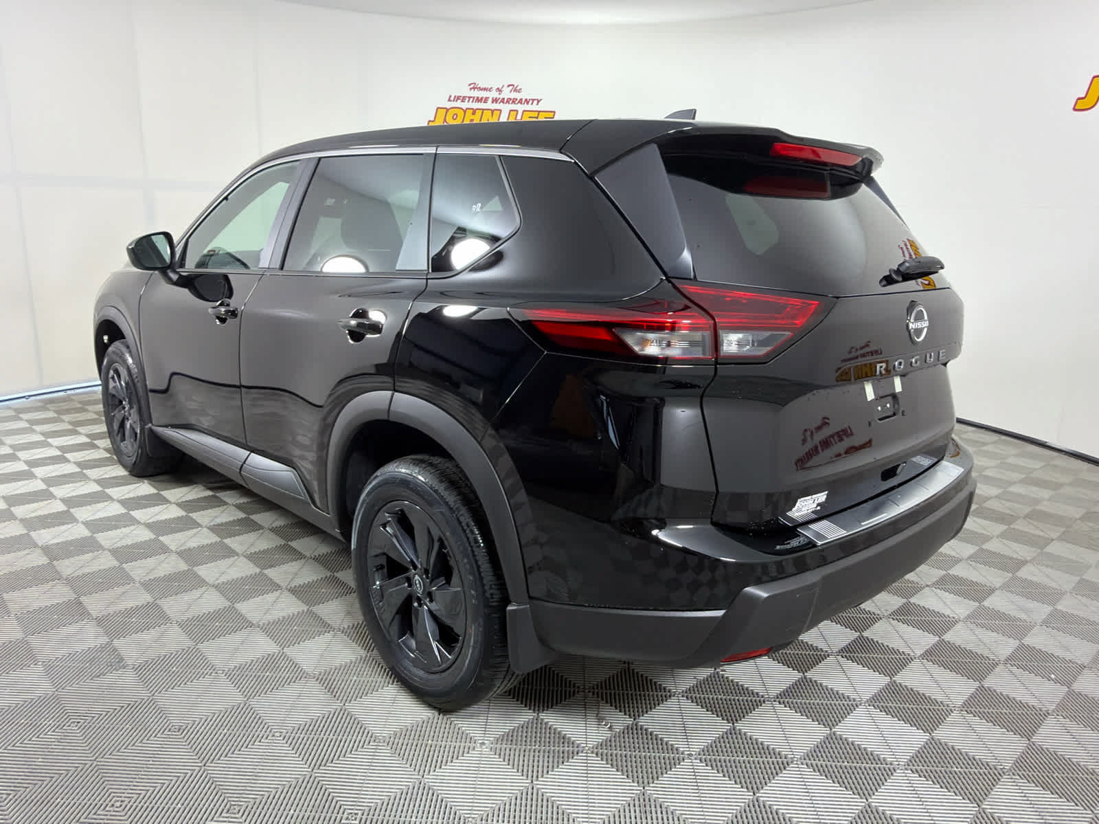 New 2026 Nissan Rogue SV FWD image 3