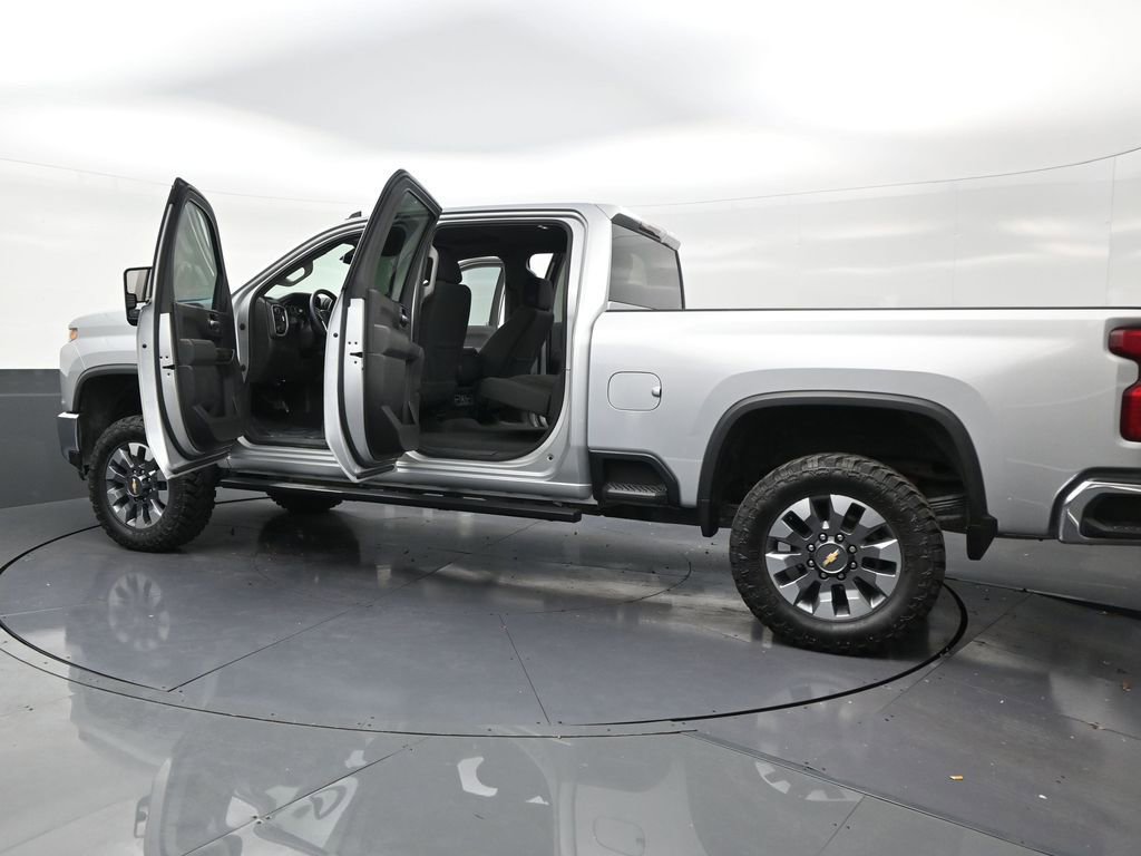 Used 2022 Chevrolet Silverado 2500 LT w/ Convenience Package AWD/4WD image 32