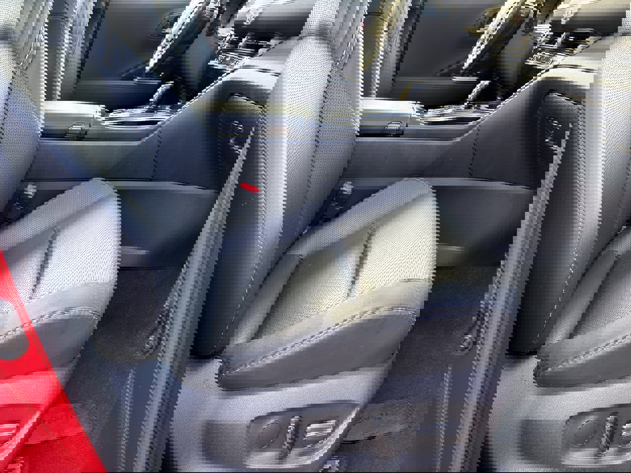 Used 2024 Toyota Crown Limited AWD/4WD image 32