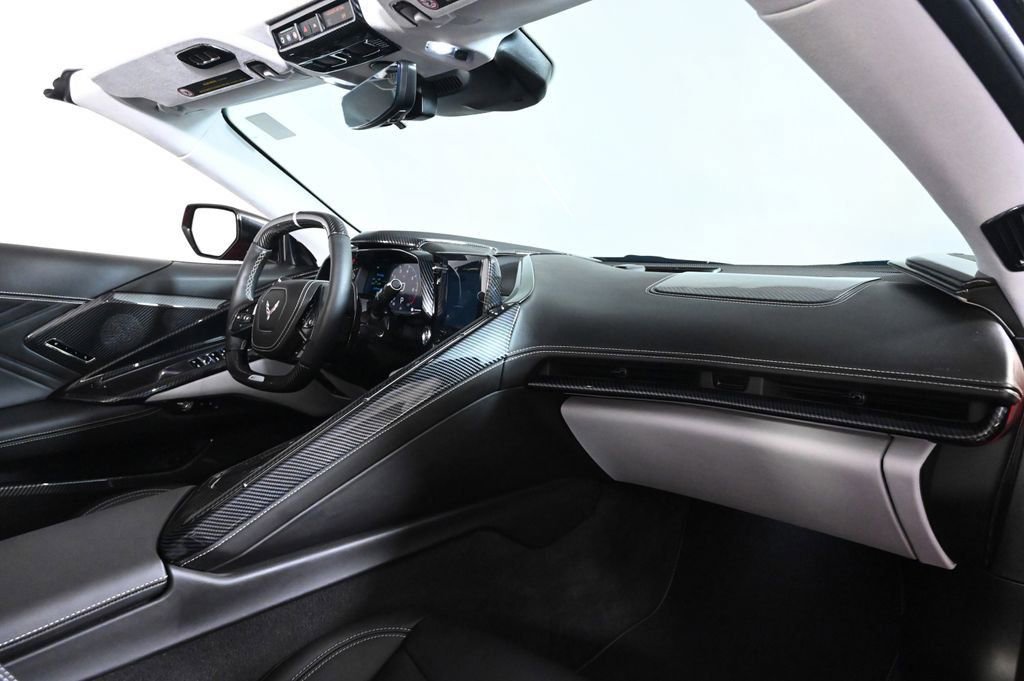 Used 2025 Chevrolet Corvette E-Ray AWD/4WD image 15