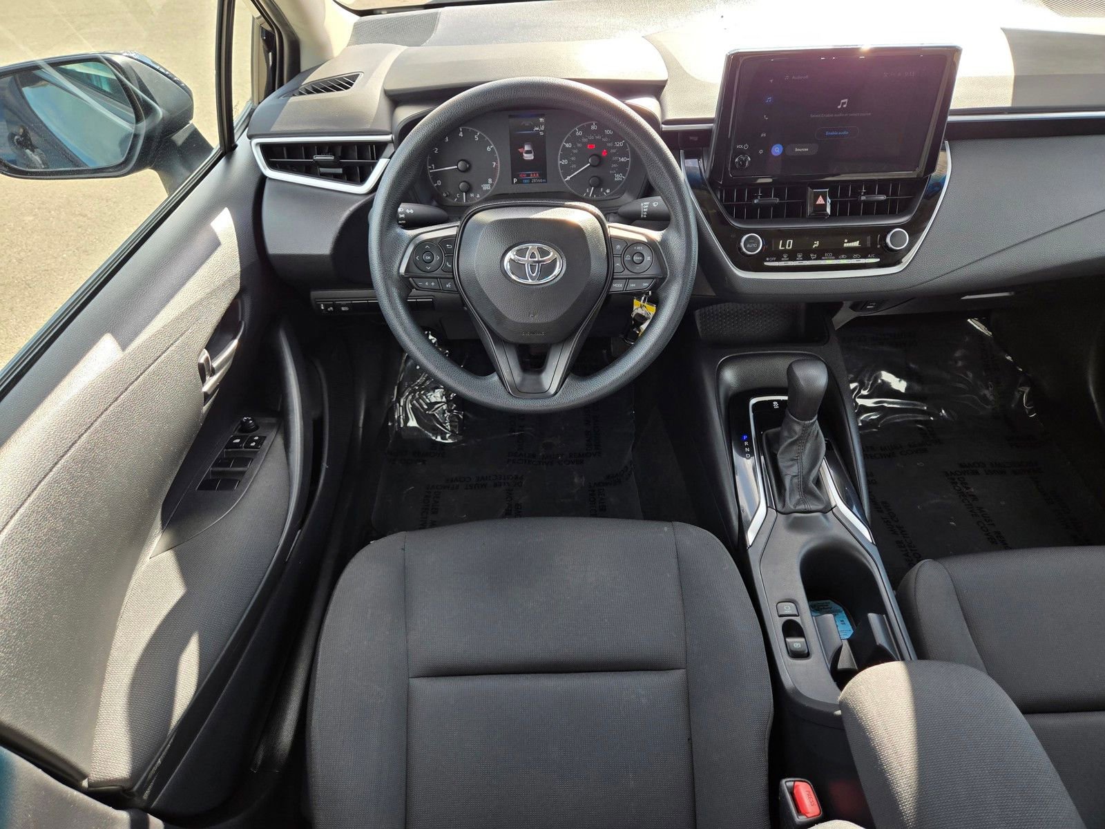 Used 2024 Toyota Corolla LE FWD image 11