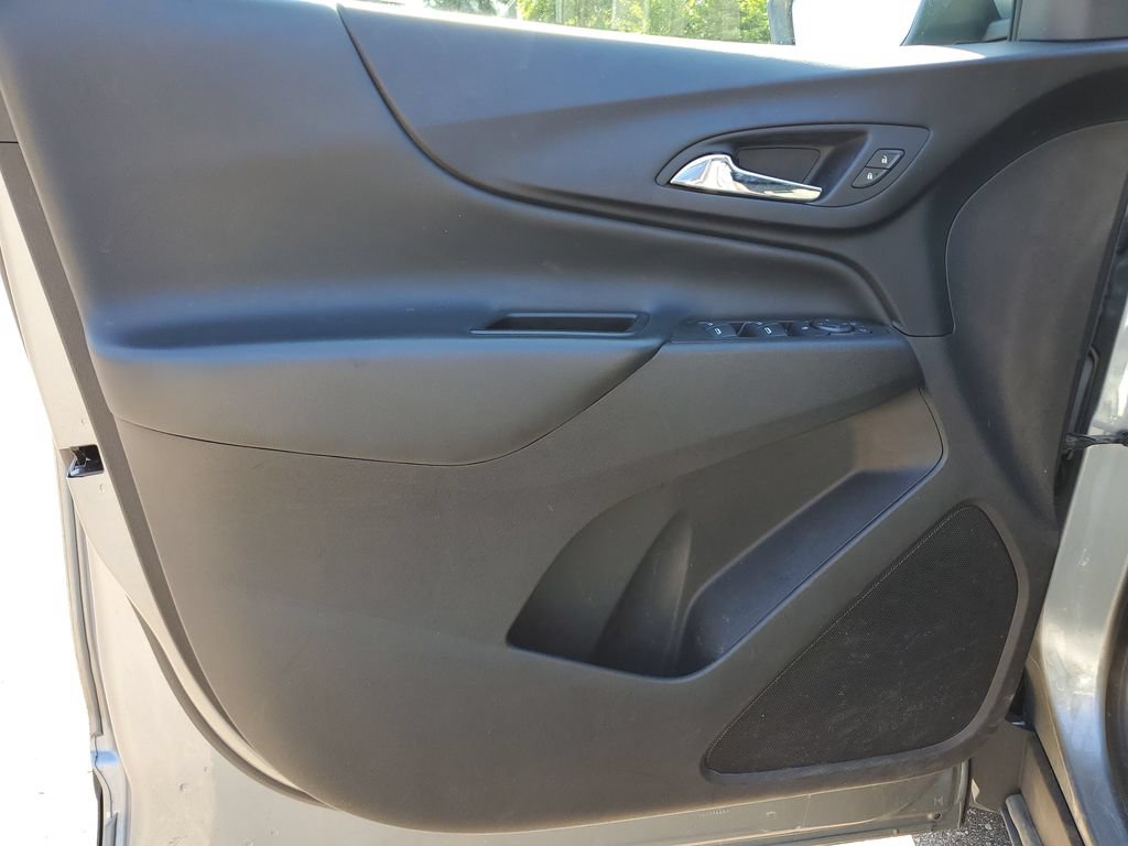 Used 2024 Chevrolet Equinox LT w/ LPO, Floor Liner Package AWD/4WD image 13