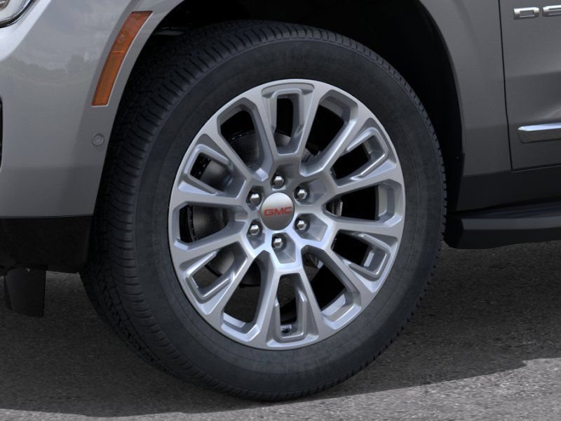 New 2026 GMC Yukon XL Denali w/ Advanced Technology Package AWD/4WD image 9
