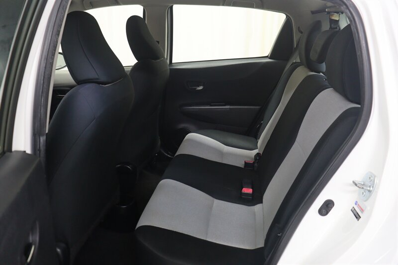 Used 2014 Toyota Yaris LE FWD image 23