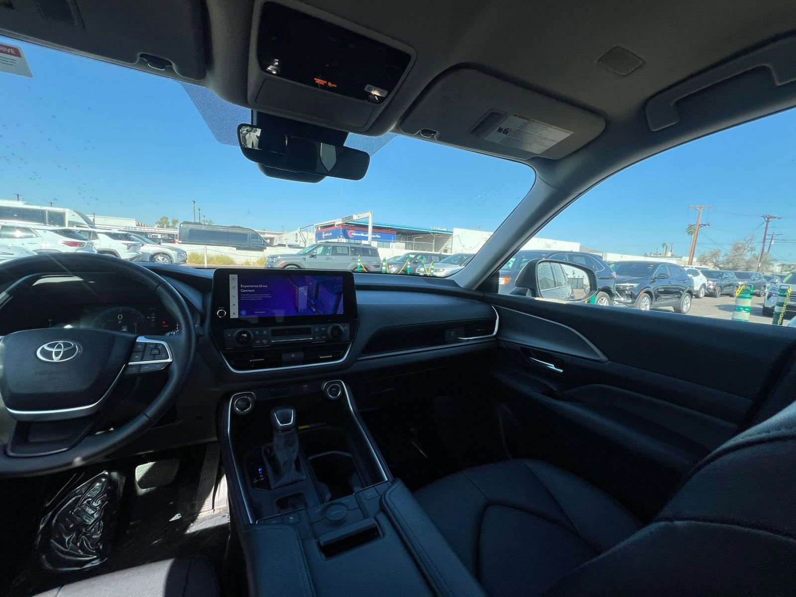 Used 2025 Toyota Grand Highlander FWD image 37