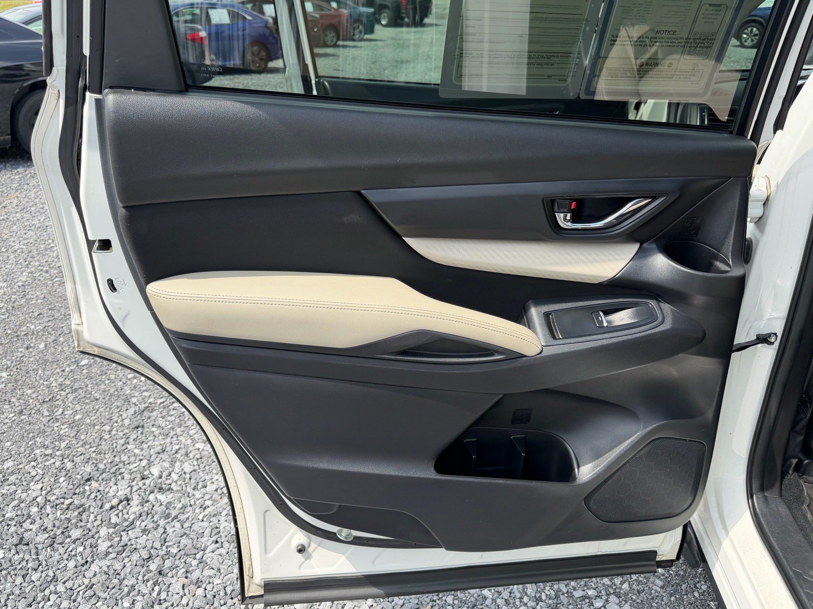 Used 2019 Subaru Ascent Premium AWD/4WD image 16