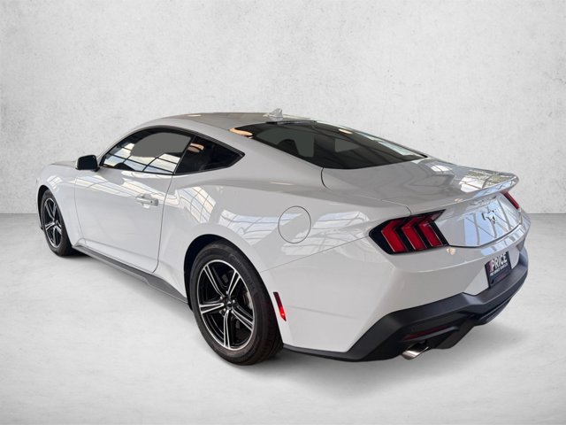 Used 2024 Ford Mustang Coupe RWD image 7