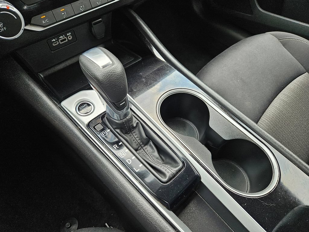 Used 2024 Nissan Altima 2.5 SV FWD image 29