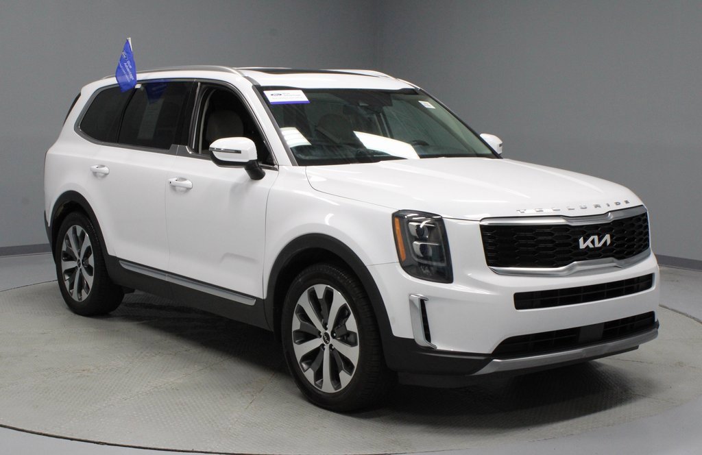 Used 2022 Kia Telluride EX w/ EX Premium Package