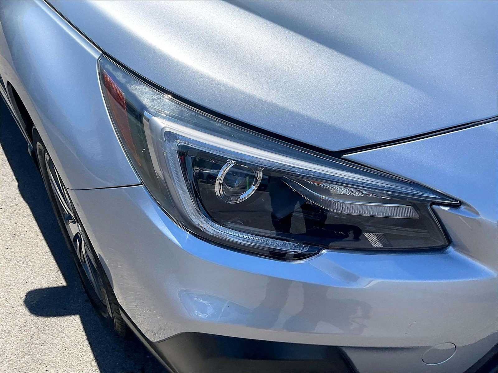 Used 2018 Subaru Outback 2.5i Limited AWD/4WD image 29