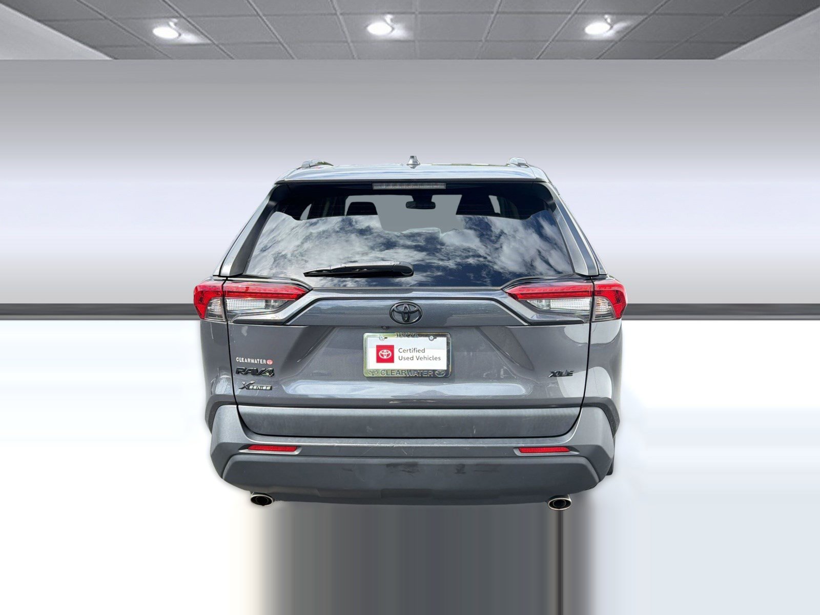 Certified 2024 Toyota RAV4 XLE FWD image 10
