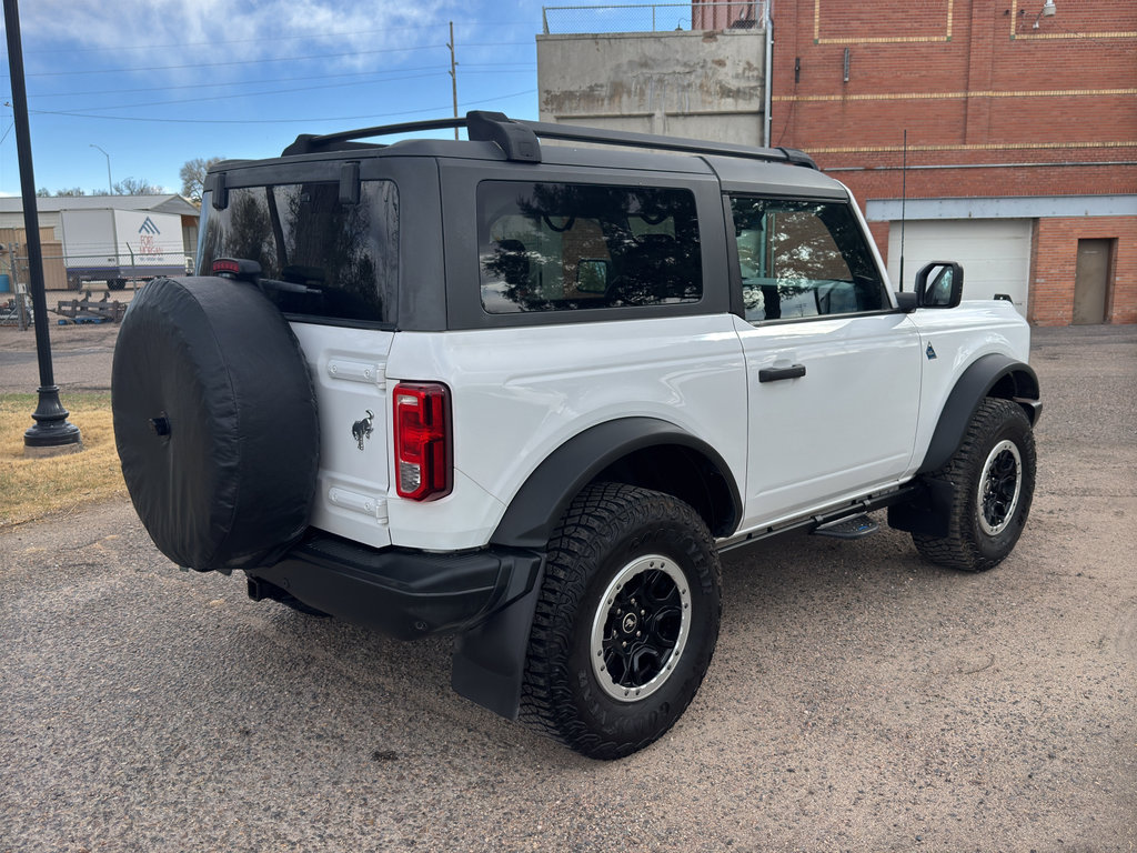 Used 2023 Ford Bronco Black Diamond w/ Sasquatch Package image 5