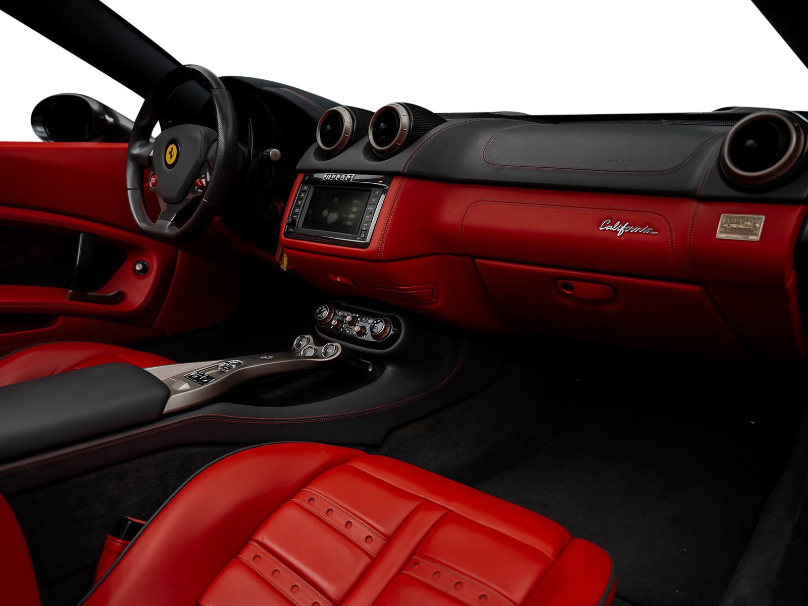 Used 2010 Ferrari California RWD image 59