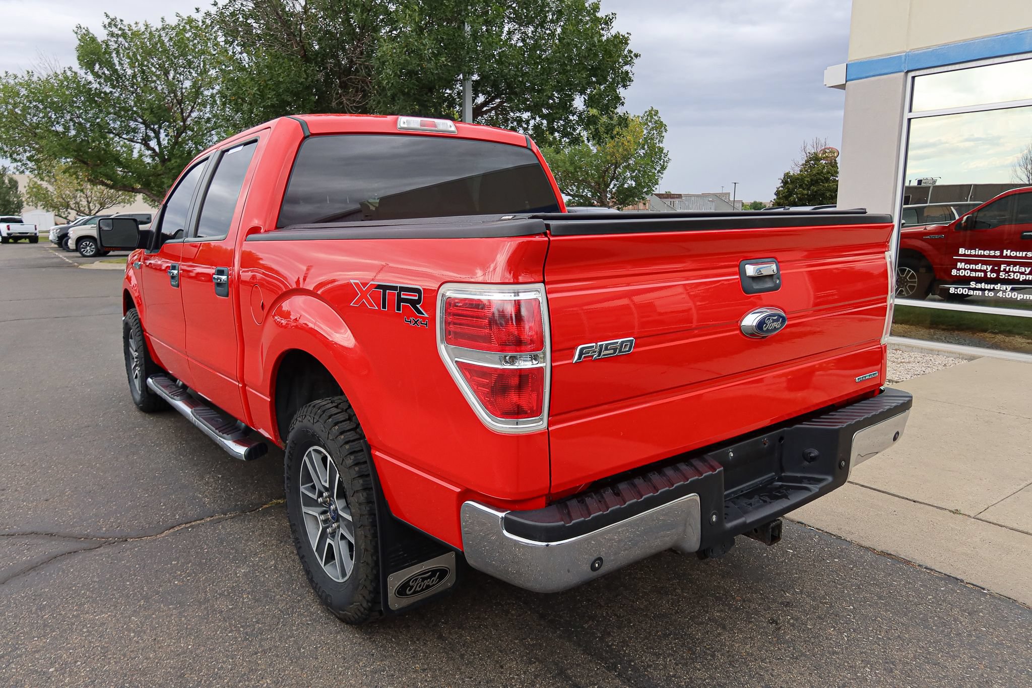 Used 2013 Ford F150 XLT w/ Luxury Equipment Group AWD/4WD image 9