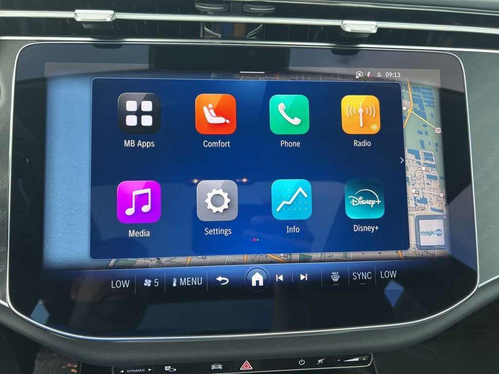 Used 2025 Mercedes-Benz E 350 Sedan image 30