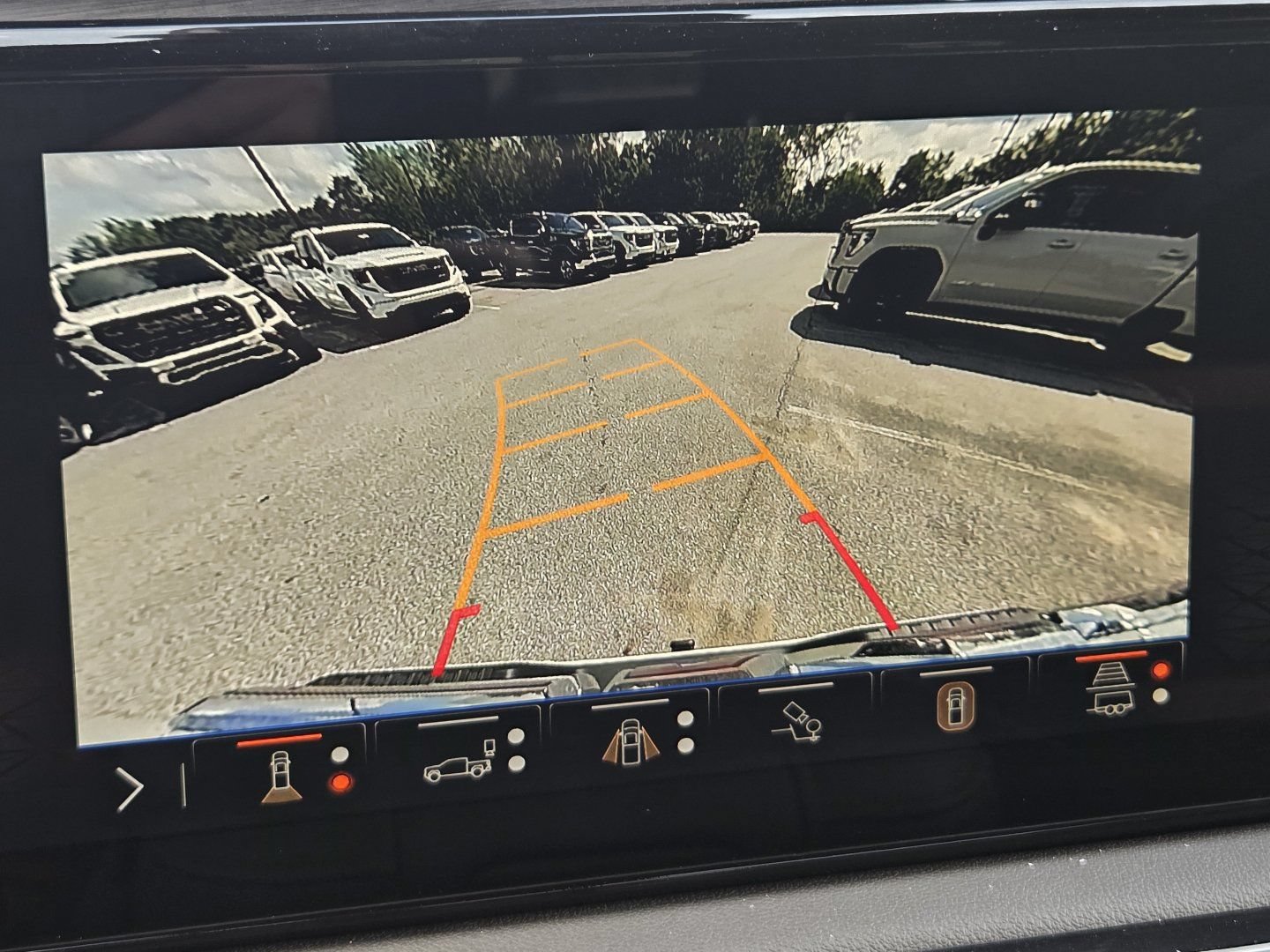 New 2026 GMC Sierra 1500 AT4 w/ AT4 Premium Package AWD/4WD image 8