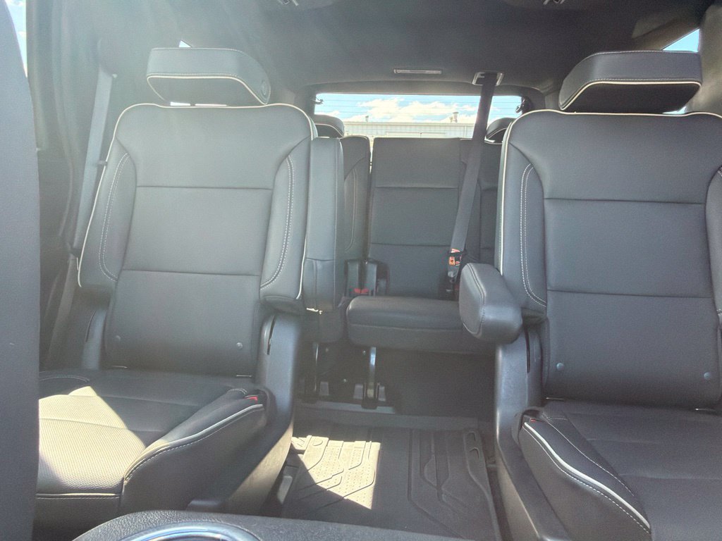Used 2023 Chevrolet Tahoe Premier AWD/4WD image 20