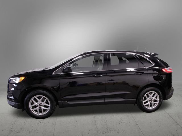 Used 2024 Ford Edge SEL image 2