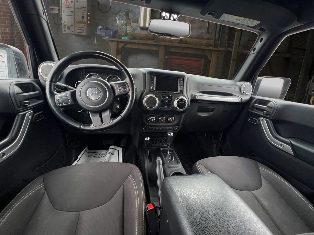 Used 2015 Jeep Wrangler Unlimited Sahara w/ Trailer Tow Group image 21