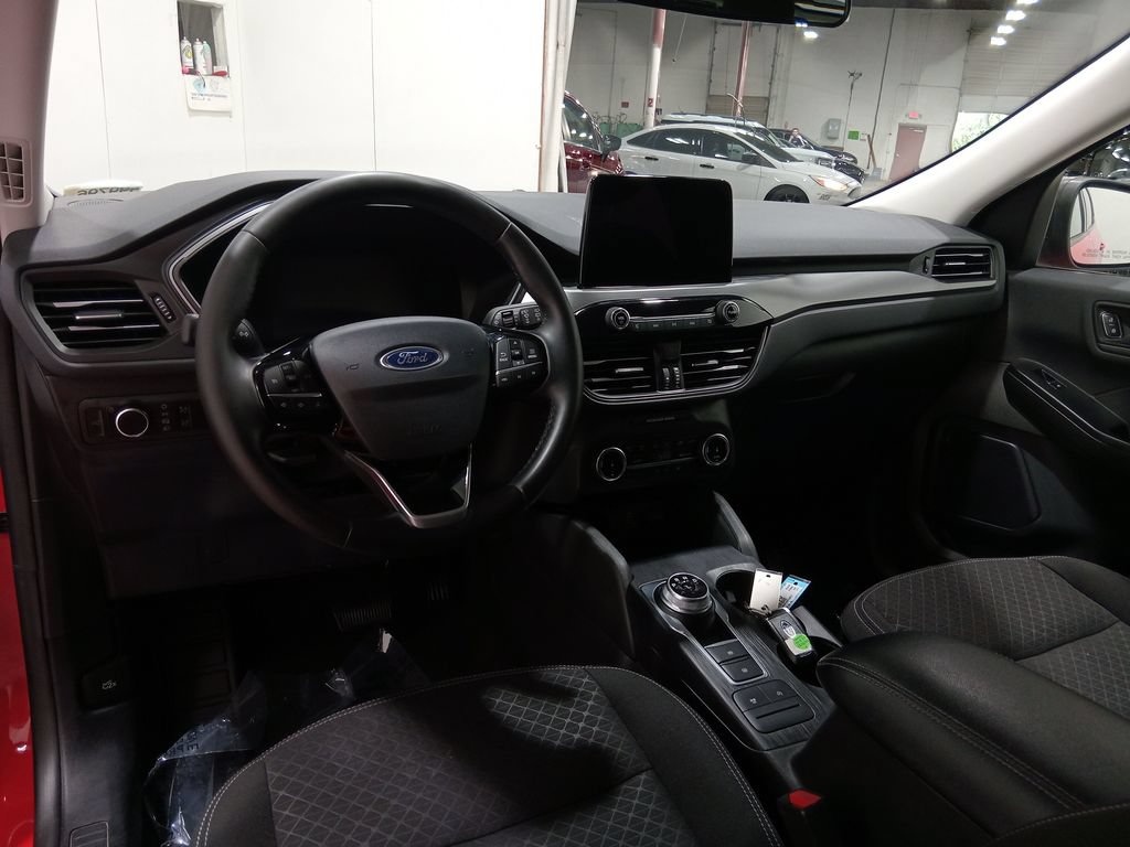 Used 2024 Ford Escape Active AWD/4WD image 14