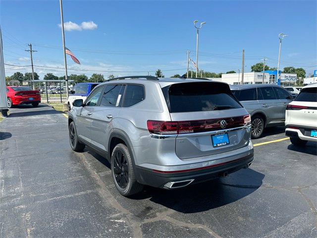 New 2025 Volkswagen Atlas SE image 27
