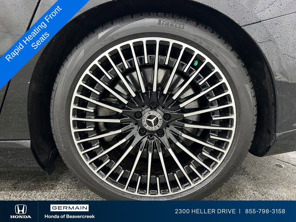Used 2022 Mercedes-Benz EQS 580 4MATIC Sedan image 16