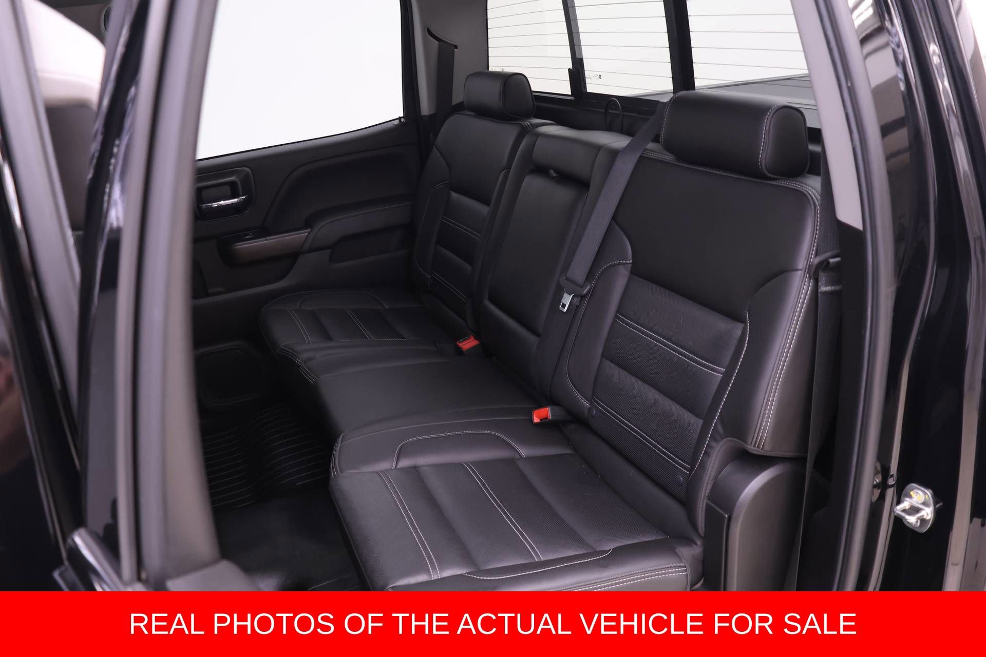 Used 2019 GMC Sierra 2500 Denali w/ Duramax Plus Package image 10