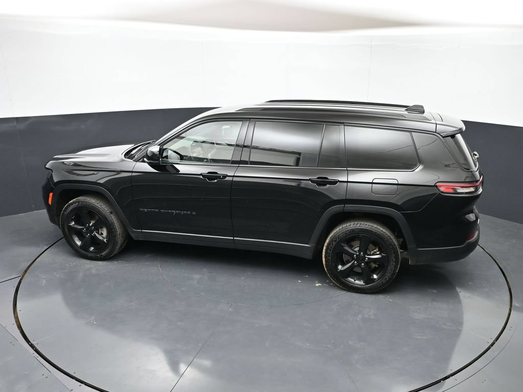 Used 2022 Jeep Grand Cherokee L Laredo AWD/4WD image 35